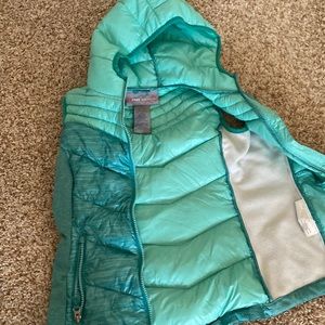 Green vest for girls